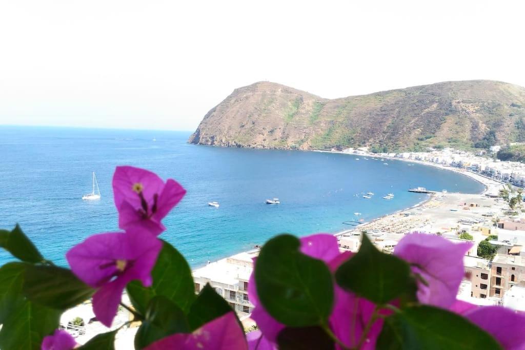 Casa Vacanze Vista Mare Mela B Lipari  Dış mekan fotoğraf