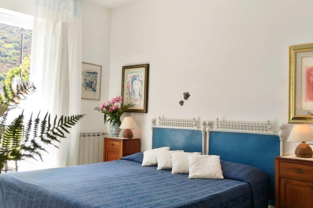 Casa Vacanze Vista Mare Mela B Lipari  Dış mekan fotoğraf