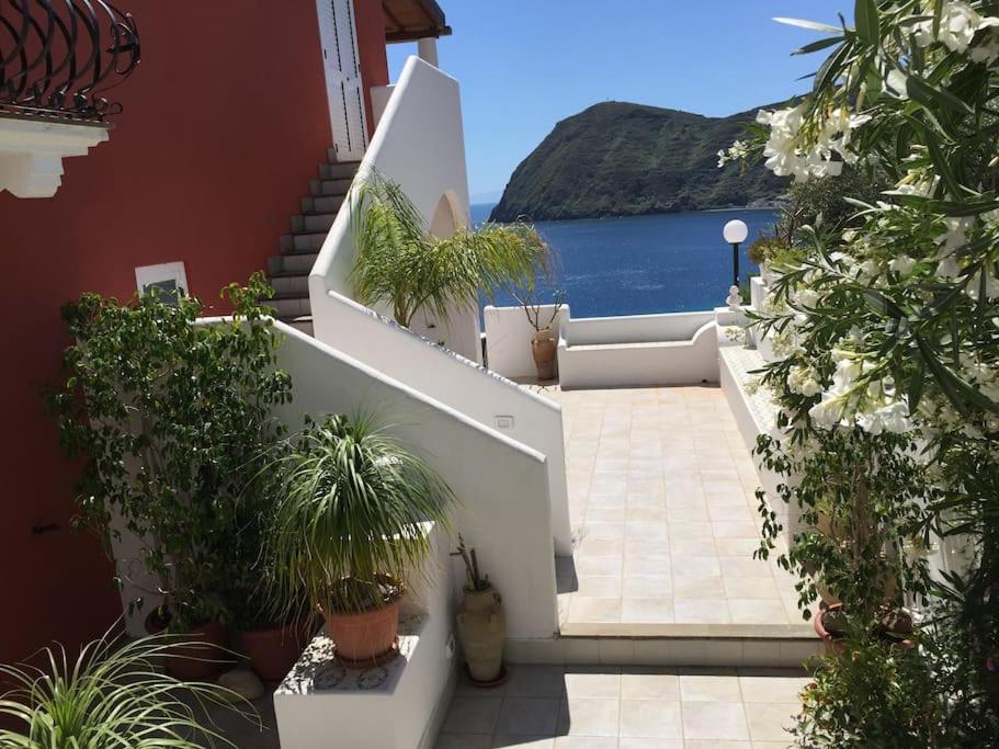 Casa Vacanze Vista Mare Mela B Lipari  Dış mekan fotoğraf