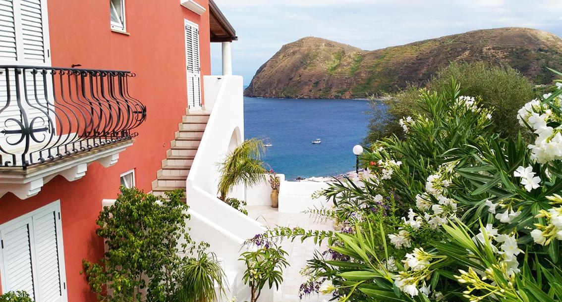 Casa Vacanze Vista Mare Mela B Lipari  Dış mekan fotoğraf